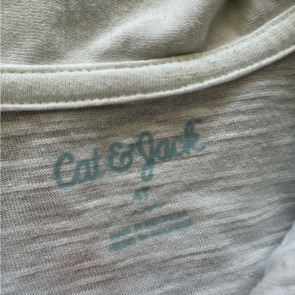 Shirt Bundle ⭐️ Size 4T - Picture 5 of 6